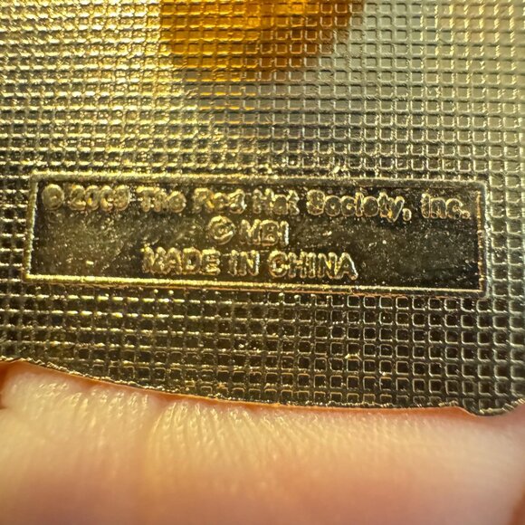 Red Hat Society Pin Signed 2009 Enamel Collectible Brooch - Picture 9 of 9